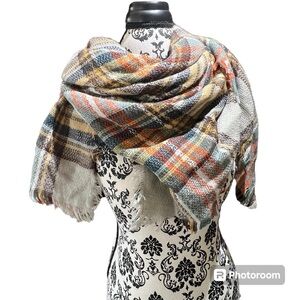 Lulu Women’s Plaid Print Colorful Blanket Scarf